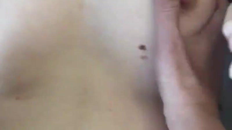 Chịch tung lồn cô em xinh dâm đãng mê khiêu gợi