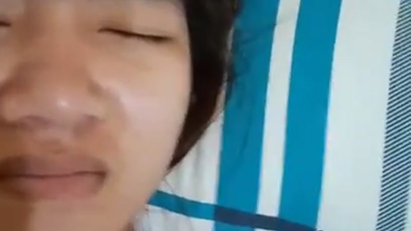 Đang chịch mà em nói lắm vậy
