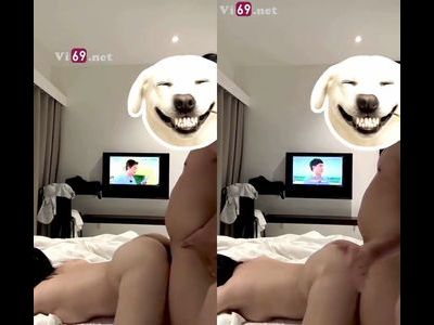 Đụ cô nhân viên đít to quay clip trong nhà nghỉ dâm vãi